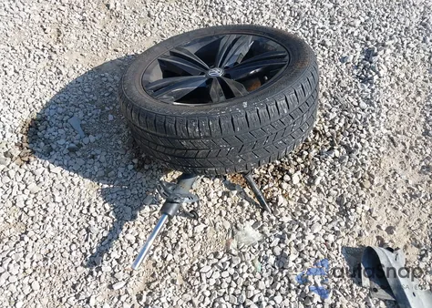 2019 Volkswagen Atlas 3.6L V6 Sel R-Line from USA, damaged, VIN 1V2RR2CAXKC598319